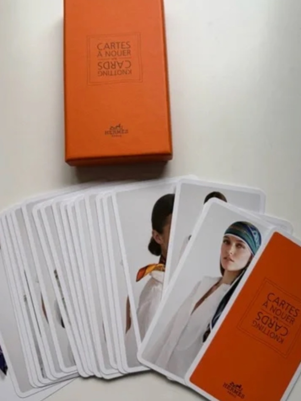 Hermes Knotting Cards - Picture 2 of 3